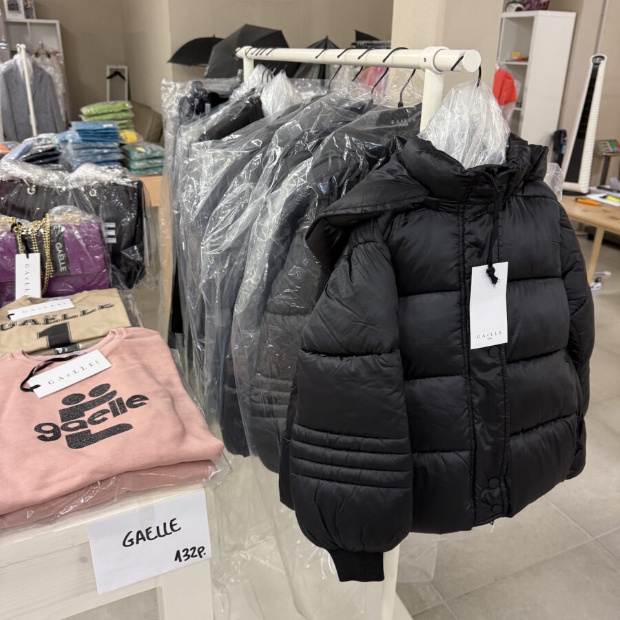 GAELLE PARIS   €18,00 - immagine 10