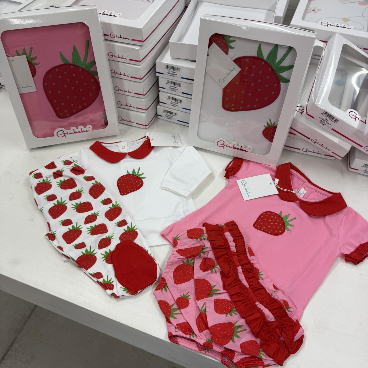 GIUBEBE' €6,56 - immagine 8